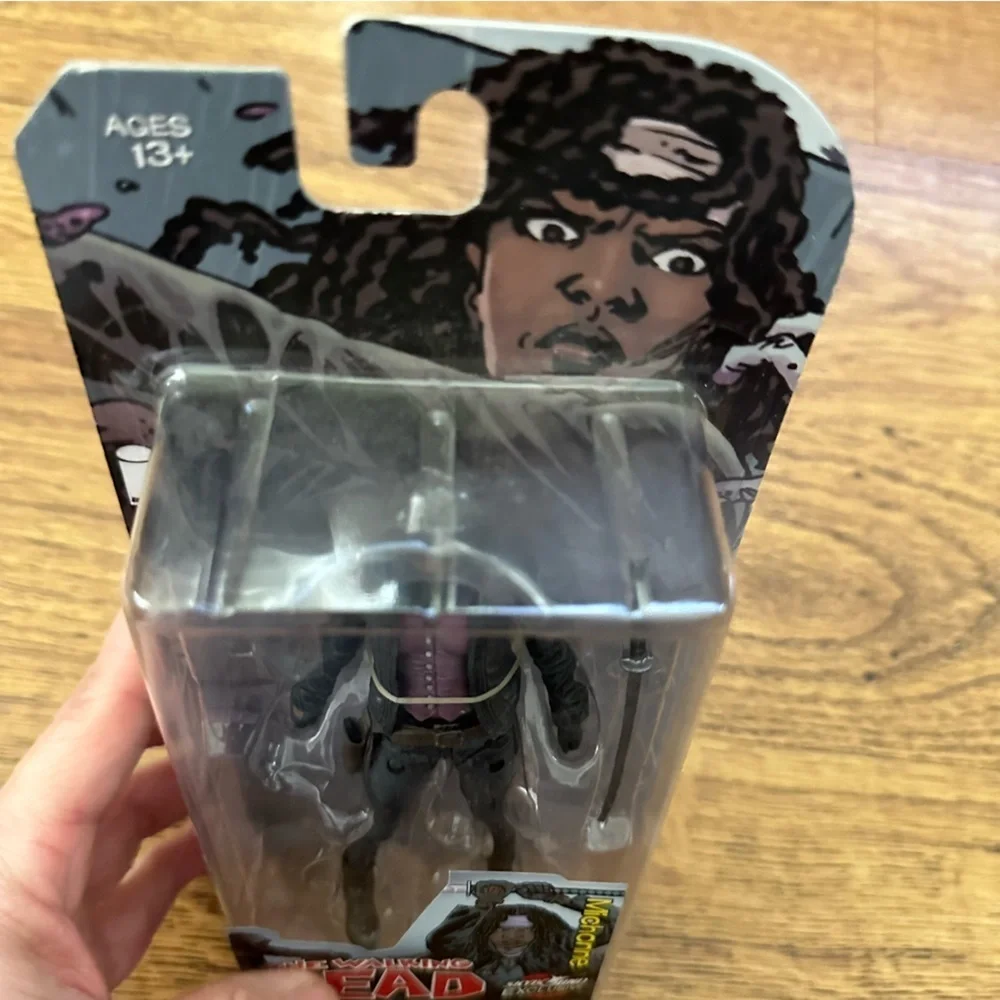 The Walking Dead Michonne plastic action Figurine & Accessories Fan Show Zombie